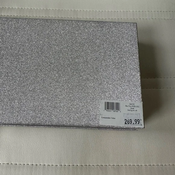 Kate Spade leather wallet - NWT boxed - Picture 7 of 8